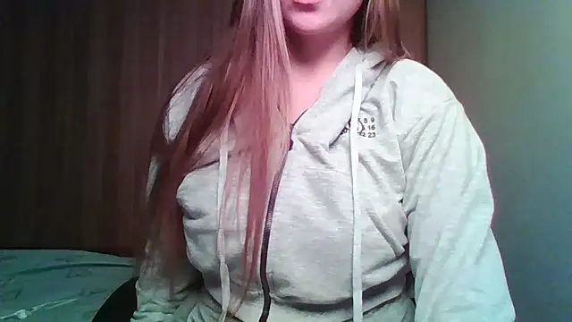 Evasapples online show from 11/15/25, 02:54