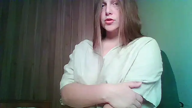 Snapshot of Evasapples chatting on 05/23/26, 09:03 Evasapples online show from 05/23/26, 09:03