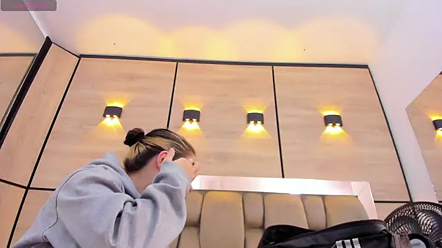 dorothy vegga online show from 01/10/26, 03:35