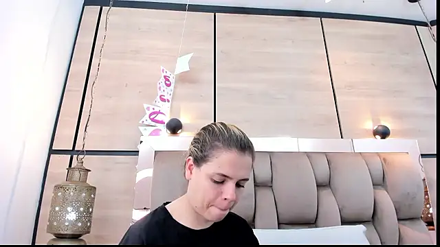 dorothy vegga online show from 02/21/26, 03:08