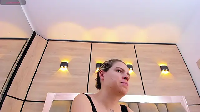 dorothy vegga online show from 01/09/26, 04:08