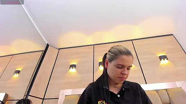 dorothy vegga online show from 01/06/26, 03:32