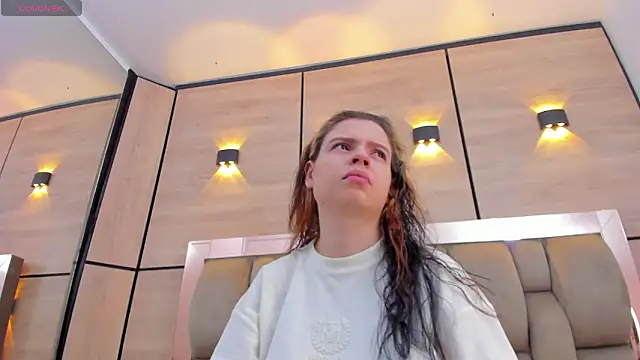 dorothy vegga online show from 01/12/26, 03:57