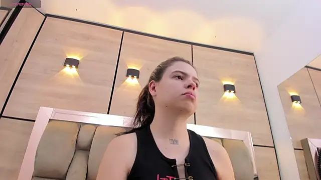 dorothy vegga online show from 01/19/26, 03:43