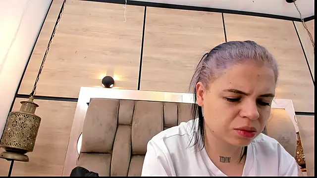 dorothy vegga online show from 02/26/26, 04:01