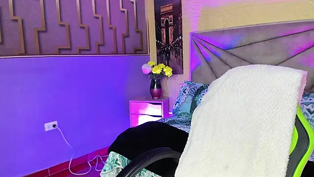 maria paulac online show from 09/19/25, 05:00