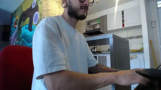 tatouagendecouple online show from 02/06/25, 06:35