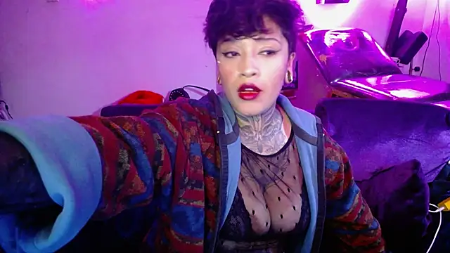 tatouagendecouple online show from 09/10/25, 04:00