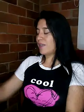 Gabriela squirt02 online show from 02/22/25, 01:22