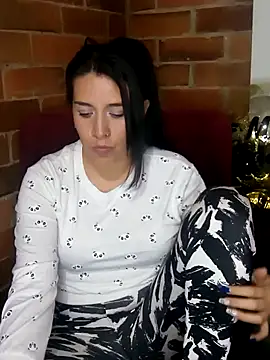 Gabriela squirt02 online show from 12/19/24, 11:03