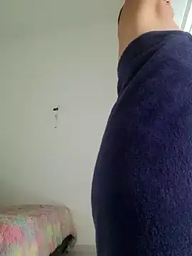 Snapshot of Matilda_russoo chatting on 02/13/25, 05:54 Matilda russoo online show from 02/13/25, 05:54