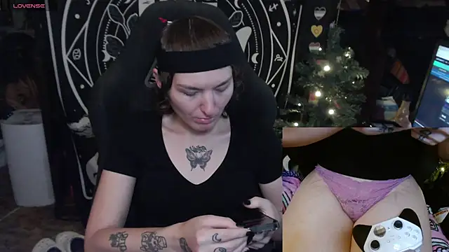 BrandiWRLD 999 online show from 01/26/25, 06:16