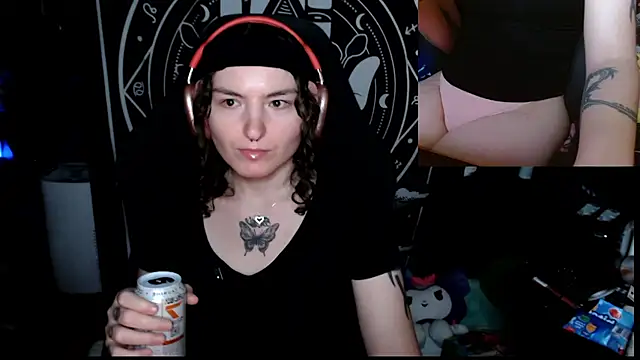 BrandiWRLD 999 online show from 09/23/25, 07:21