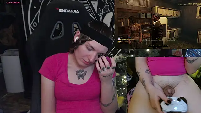 BrandiWRLD 999 online show from 01/14/25, 04:04