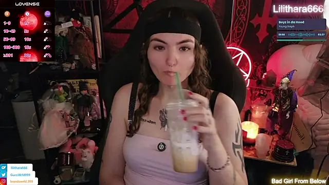 BrandiWRLD 999 online show from 06/11/26, 04:37