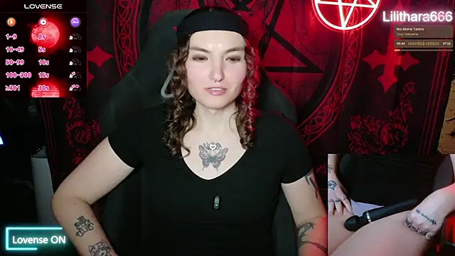 BrandiWRLD 999 online show from 11/04/25, 01:31