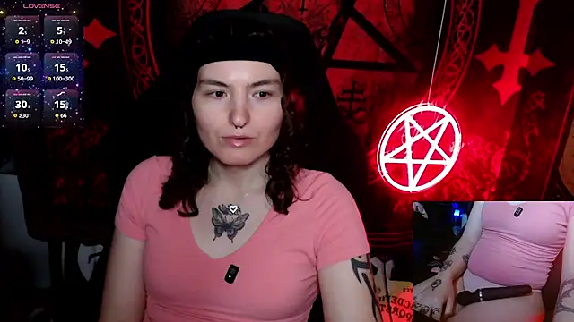 BrandiWRLD 999 online show from 10/17/25, 07:15