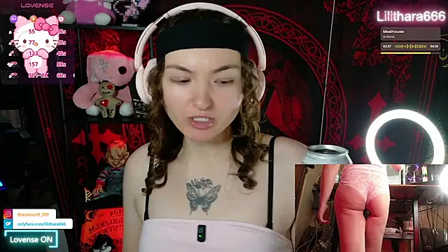 BrandiWRLD 999 online show from 12/14/25, 08:25