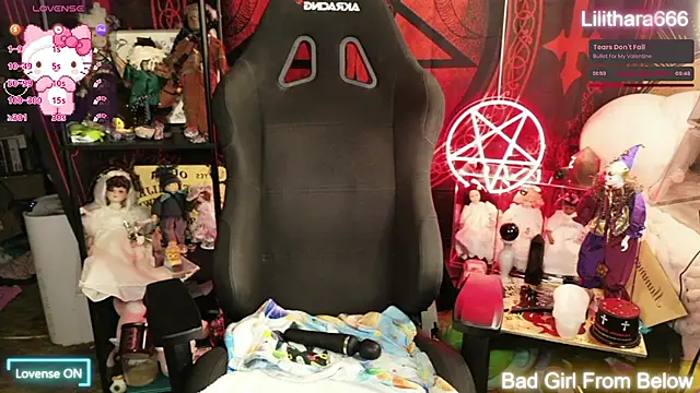 BrandiWRLD 999 online show from 04/08/26, 06:09