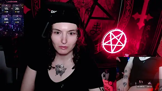 BrandiWRLD 999 online show from 10/24/25, 06:40