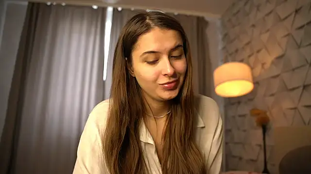 elisa moon online show from 05/29/26, 10:54
