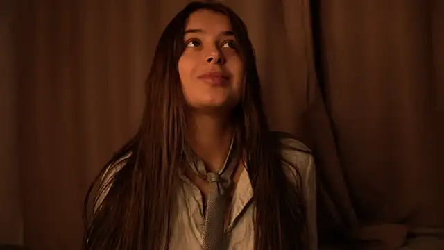 elisa moon online show from 10/11/25, 04:52