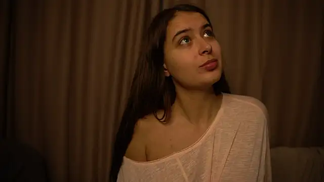 elisa moon online show from 11/28/25, 11:54