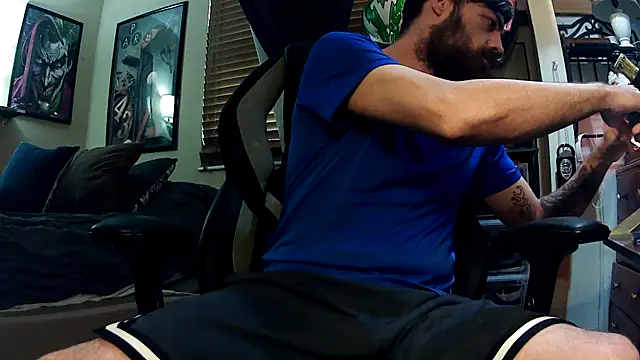 slutty guy12 online show from 03/03/25, 05:20