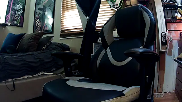 slutty guy12 online show from 03/03/25, 08:21