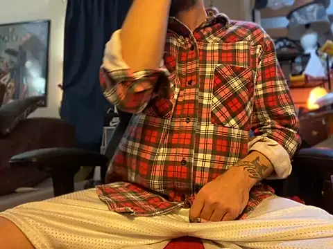 slutty guy12 online show from 03/17/25, 10:40