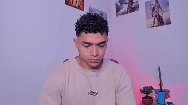 Snapshot of gerson_zt chatting on 11/16/25, 12:59 gerson zt online show from 11/16/25, 12:59