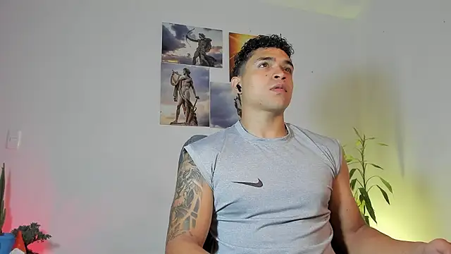 Snapshot of gerson_zt chatting on 02/18/26, 01:25 gerson zt online show from 02/18/26, 01:25