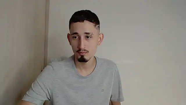 enzo 0814 online show from 03/19/25, 11:39