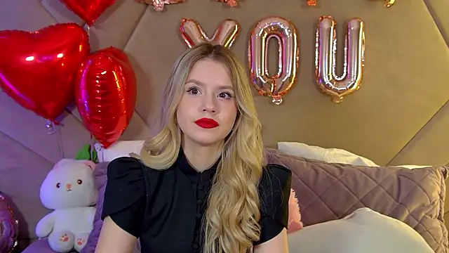 MilanaBalmain online show from 02/14/26, 05:07