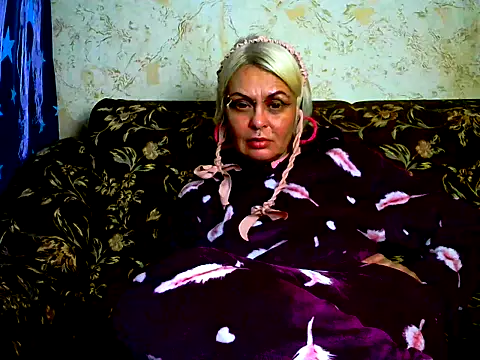 Gardener of Illusions online show from 09/14/25, 02:34