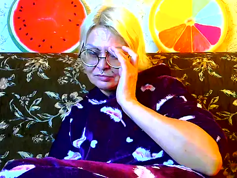 Gardener of Illusions online show from 10/24/25, 04:22