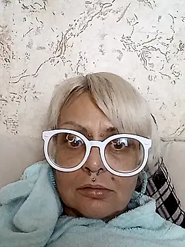 Gardener of Illusions online show from 11/03/25, 04:43