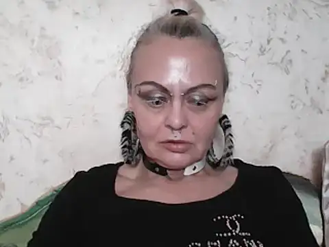 Snapshot of Gardener_of_Illusions chatting on 05/12/26, 11:27 Gardener of Illusions online show from 05/12/26, 11:27