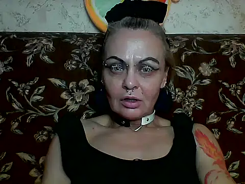 Snapshot of Gardener_of_Illusions chatting on 05/16/26, 10:36 Gardener of Illusions online show from 05/16/26, 10:36