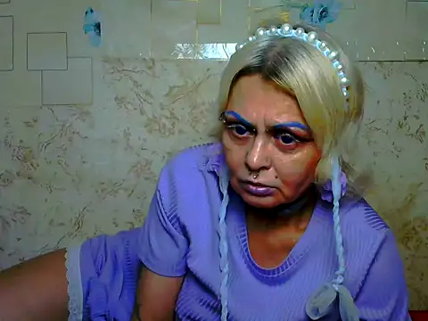 Gardener of Illusions online show from 03/22/26, 07:26