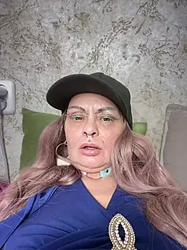 Gardener of Illusions online show from 03/21/26, 02:57