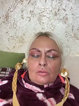 Gardener of Illusions online show from 09/19/25, 01:53