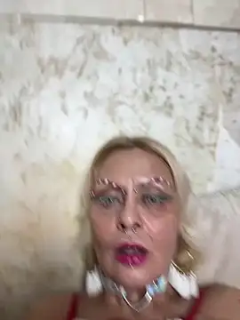 Gardener of Illusions online show from 04/05/26, 02:29