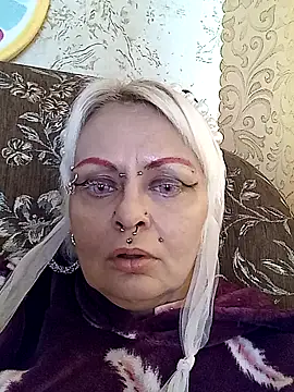 Gardener of Illusions online show from 10/12/25, 04:25