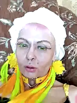 Gardener of Illusions online show from 03/22/25, 06:33