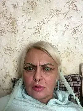 Gardener of Illusions online show from 10/06/25, 03:51