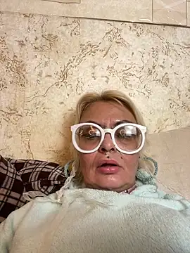 Gardener of Illusions online show from 11/27/25, 11:32