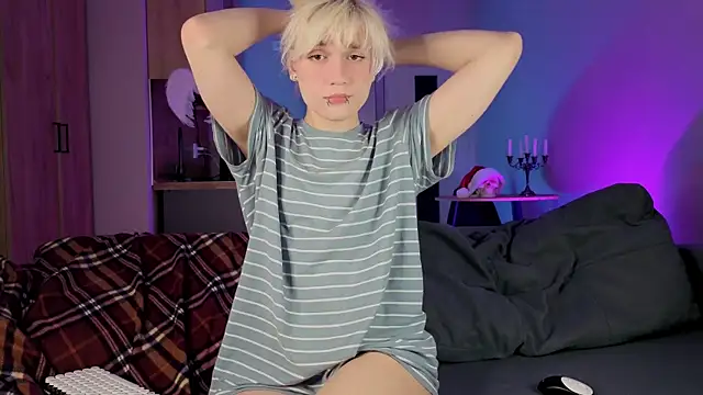 Gregory Byyrd online show from 12/17/25, 08:03