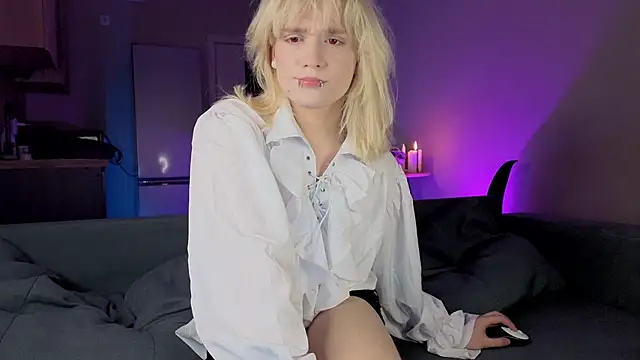 Gregory Byyrd online show from 10/30/25, 09:22