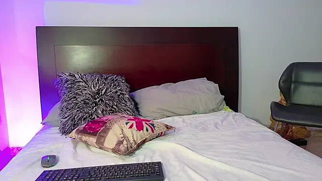 zackmontieel online show from 06/11/26, 10:51